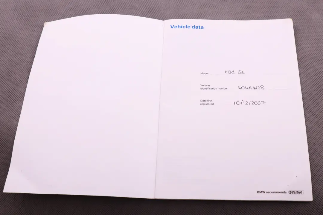 BMW 1 3 Series E87 E90 Service Booklet CD Player Instructions Care Tips Set