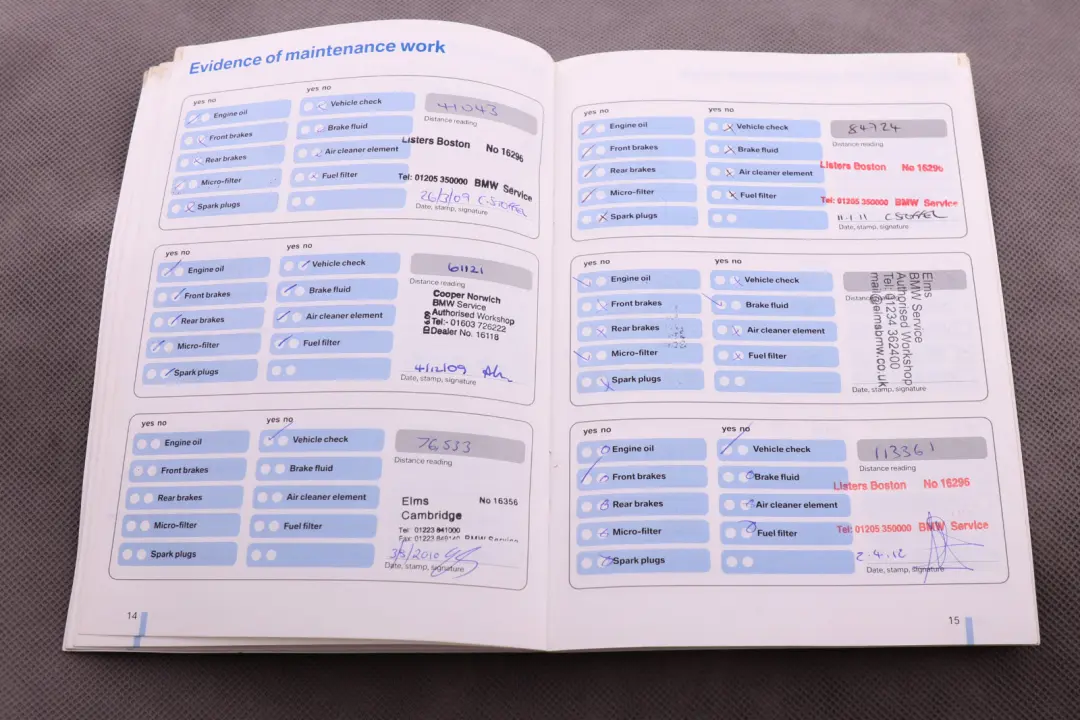 BMW 1 3 Series E87 E90 Service Booklet CD Player Instructions Care Tips Set