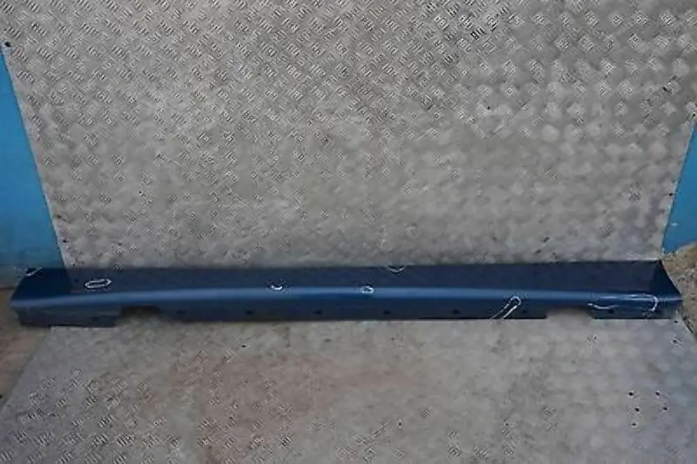 BMW E87 Sill Strip Side Skirt Left N/S Sydneyblau Metallic - A19