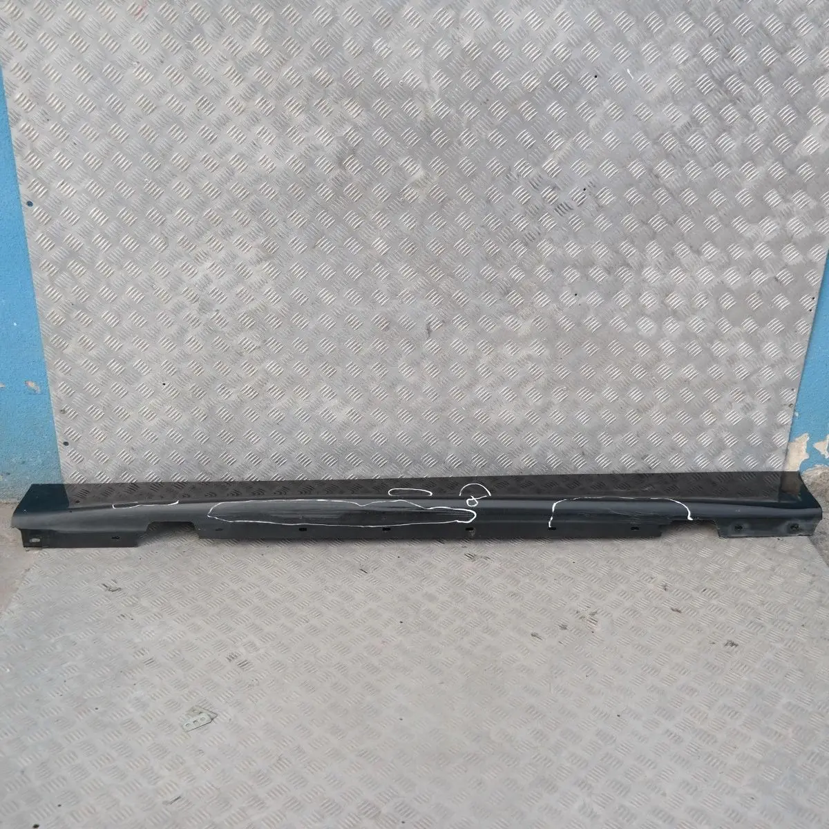 BMW E87 Sill Strip Side Skirt Left N/S Black Sapphire Metallic - 475