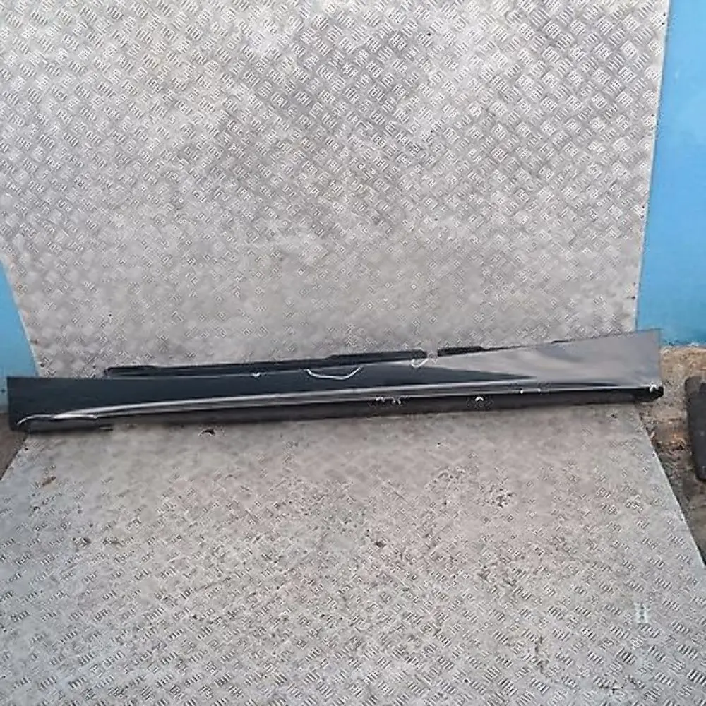 BMW 1 er E87 Bas de porte Couverture Seuil a gauche Noir Saphir Metallique 475