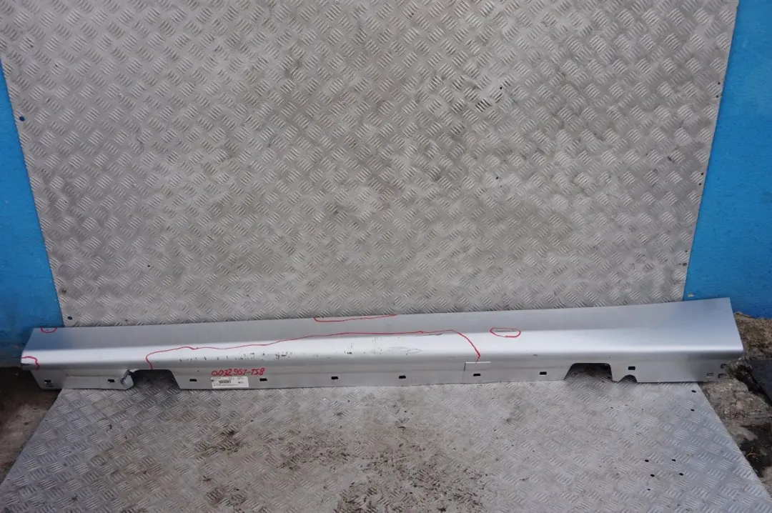 BMW 3 E90 E91 Bas de Porte Couverture Seuil a Gauche Argent Titane Argente