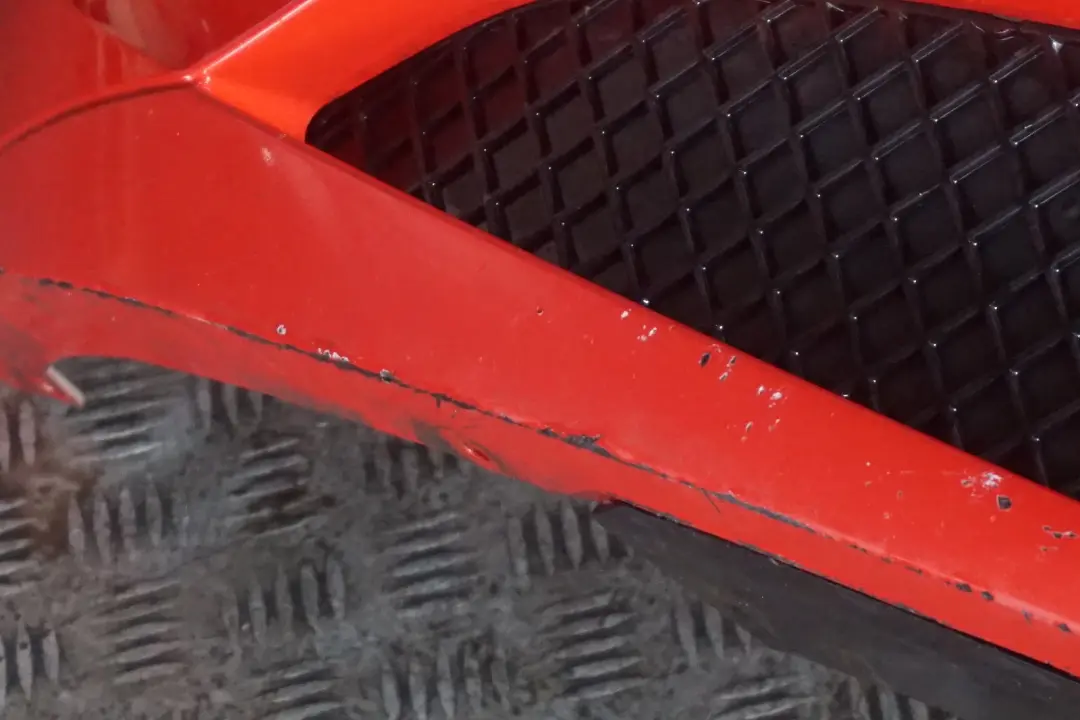 BMW Z4 Series E85 E86 Convertible Roadster Front Bumper Trim Panel Hellrot Red