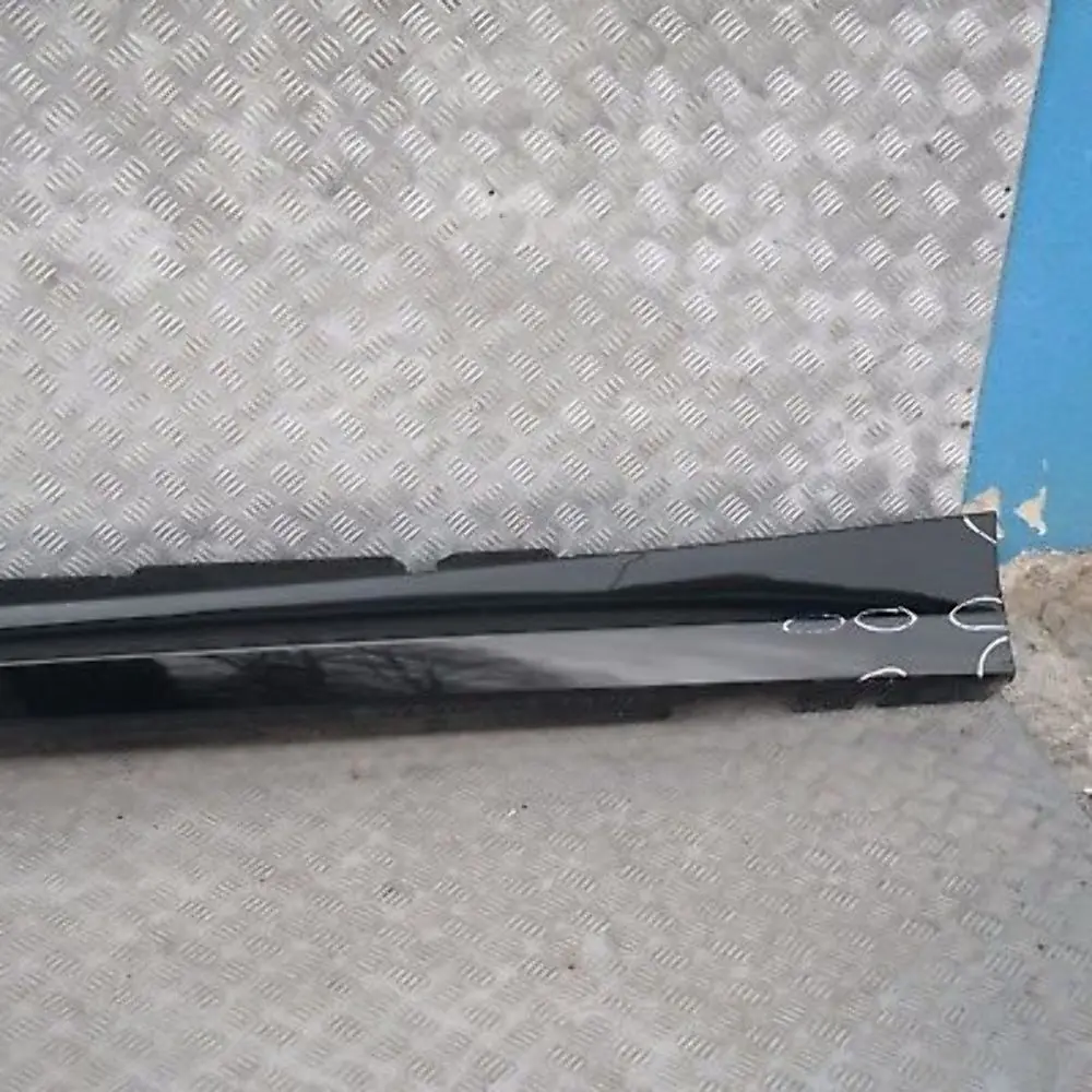 BMW E87 LCI Sill Strip Faldón Lateral Izquierdo Zafiro Negro Metalizado 475