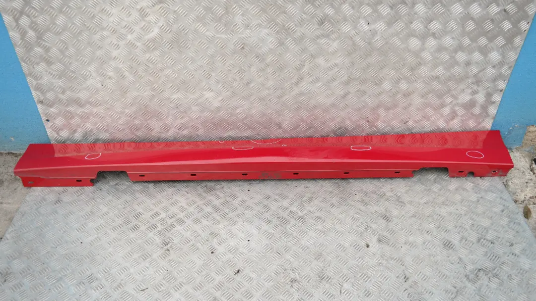 BMW E87 LCI Bas de Porte Couverture Seuil A Gauche Rouge Carmin, Rouge