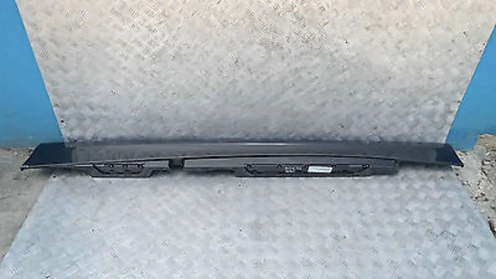 BMW E87 LCI Bas de Porte Couverture Seuil A Gauche Mousseux Graphite