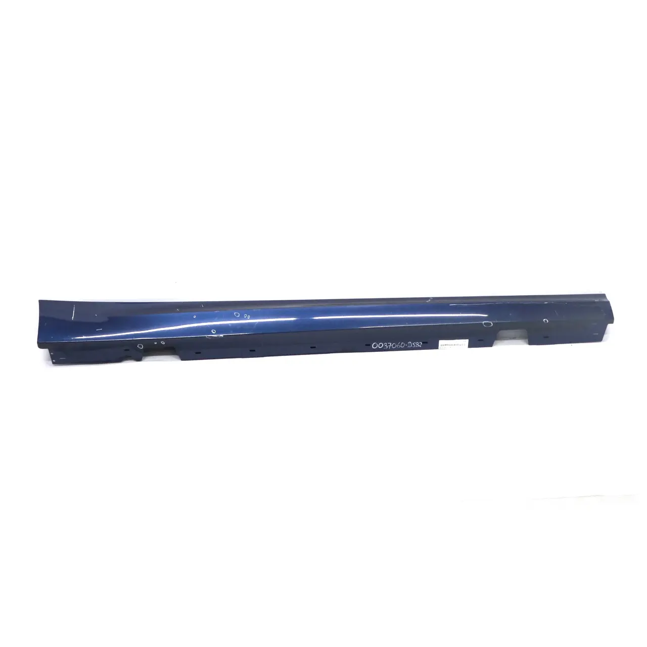 BMW E90 LCI Side Skirt Sill Strip Right O/S Tiefseeblau Deep Sea Blue - A76