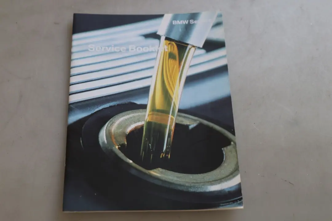 BMW 1 Series 2 E87 Service Booklet Owner's Handbook CD Player Instructions