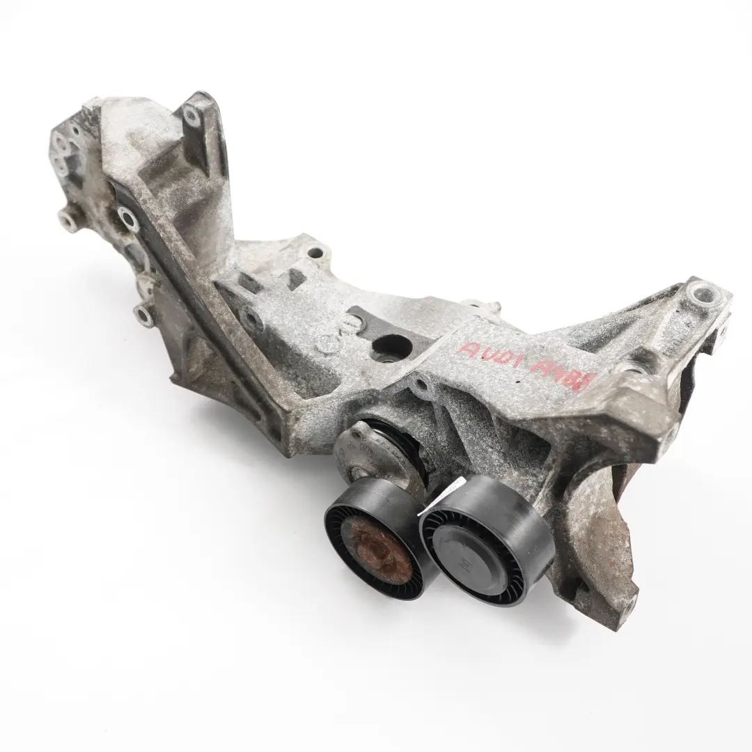 Audi A4 B8 2.0 TDI Soporte de la polea tensora del alternador 03L903143K