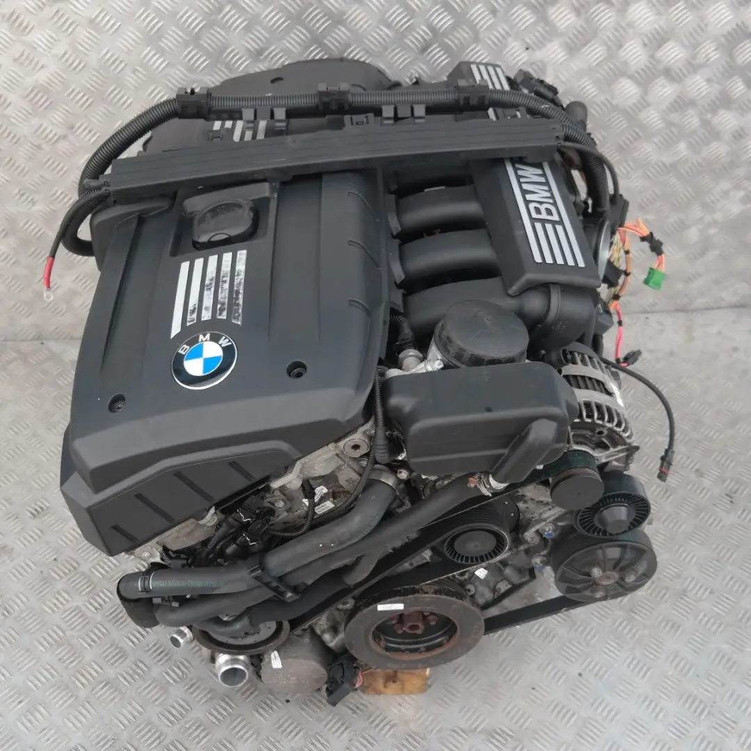 BMW E90 E91 E92 323i 325i Silnik N52N N52B25A