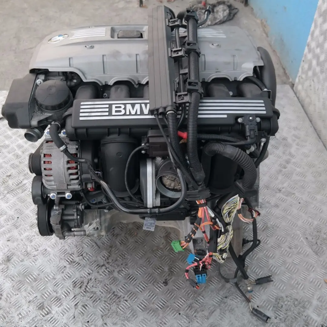 BMW E60 E90 E91 325i 525i N52 218HP Silnik N52B25A