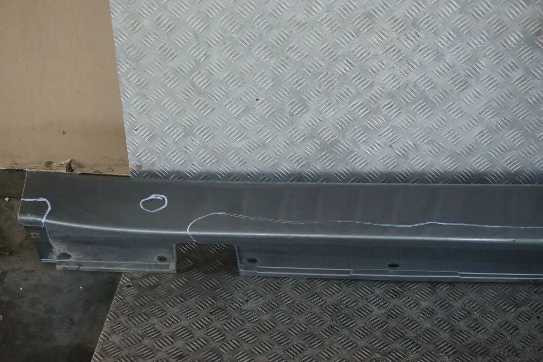 BMW 5 E60 E61 LCI Bas de Porte Couverture Seuil a Gauche Gris Titane Titan Gris