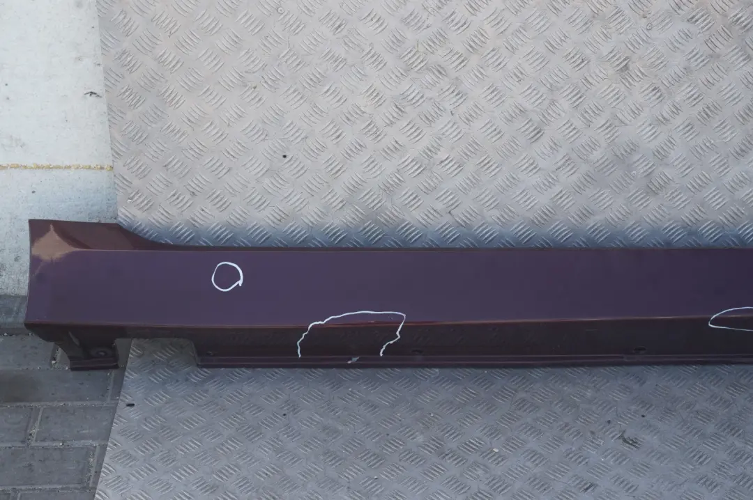 BMW 5 E60N E61N LCI Bas de Porte Couverture Seuil a Gauche Barbera Rouge - A39