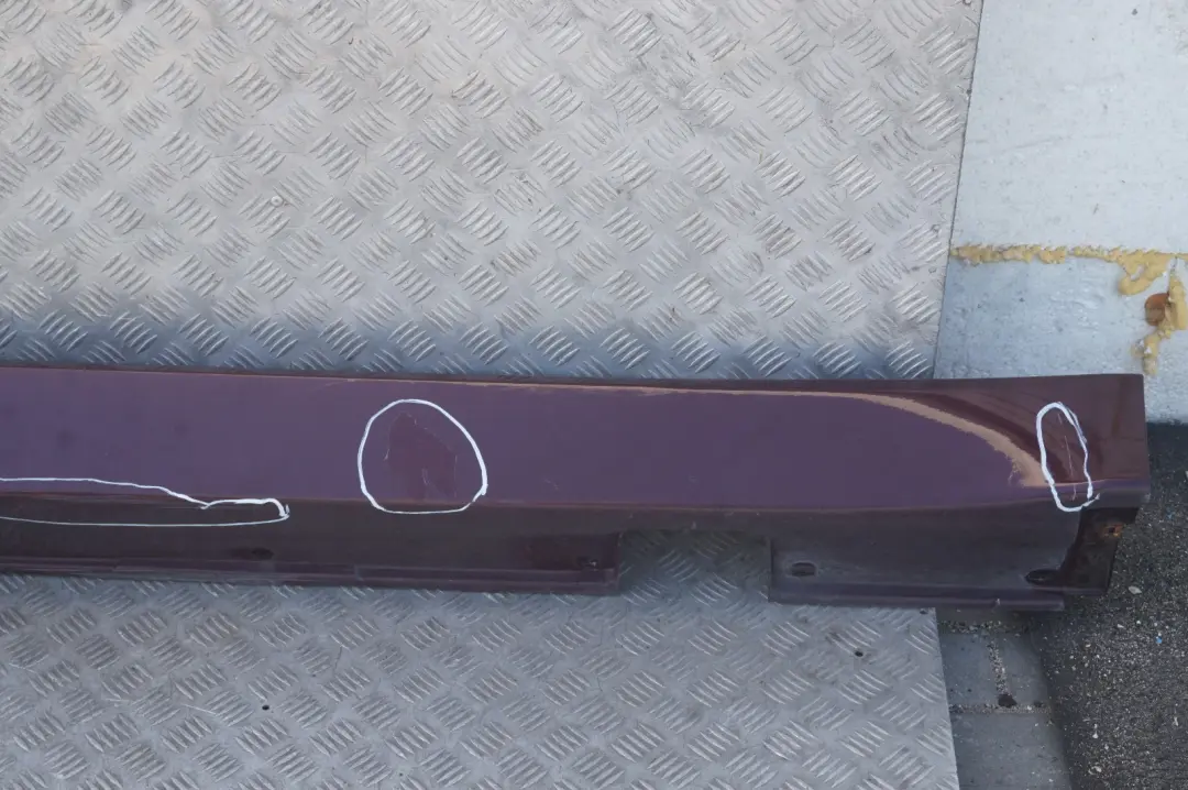 BMW 5 E60N E61N LCI Bas de Porte Couverture Seuil a Gauche Barbera Rouge - A39