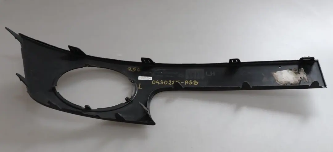 Osłona listwa zderzaka halogenu lewa MINI R55 R56 - SKU 0430225-ASB - Numer Części 430225