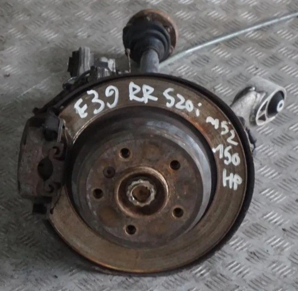 BMW 5 E39 Saloon 520i M52 Rear Right O/S Suspension Leg Brake Wheel Hub Axle