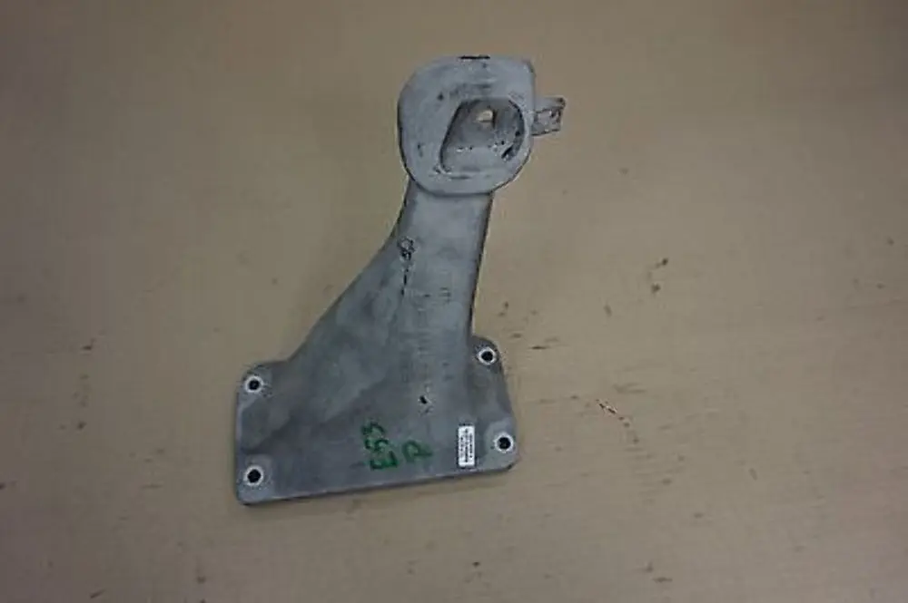 BMW X5 E53 3.0i M54 Engine Supporting Bracket right O/S 1097000