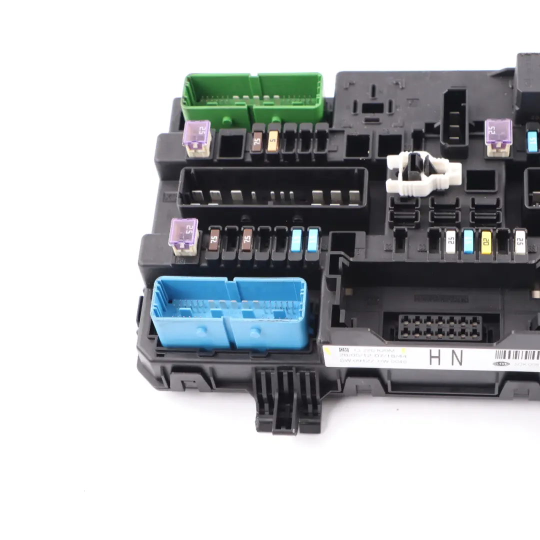 Vauxhall Opel Zafira B Fuse Box Relay Control Unit Module 13220829M