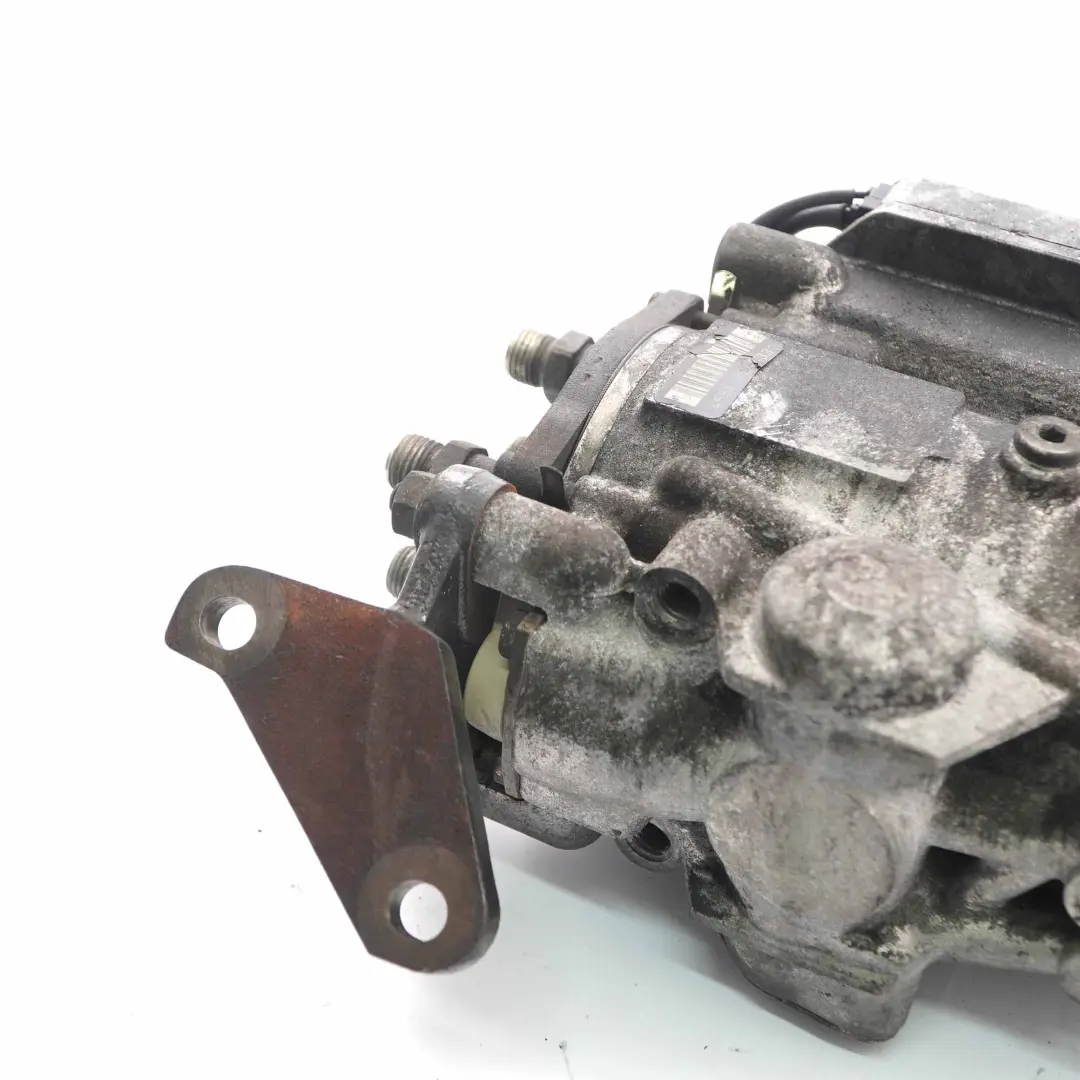 Ford Transit MK6 2.4 TDDi Inyector Bomba Combustible 465512244333 0281010889