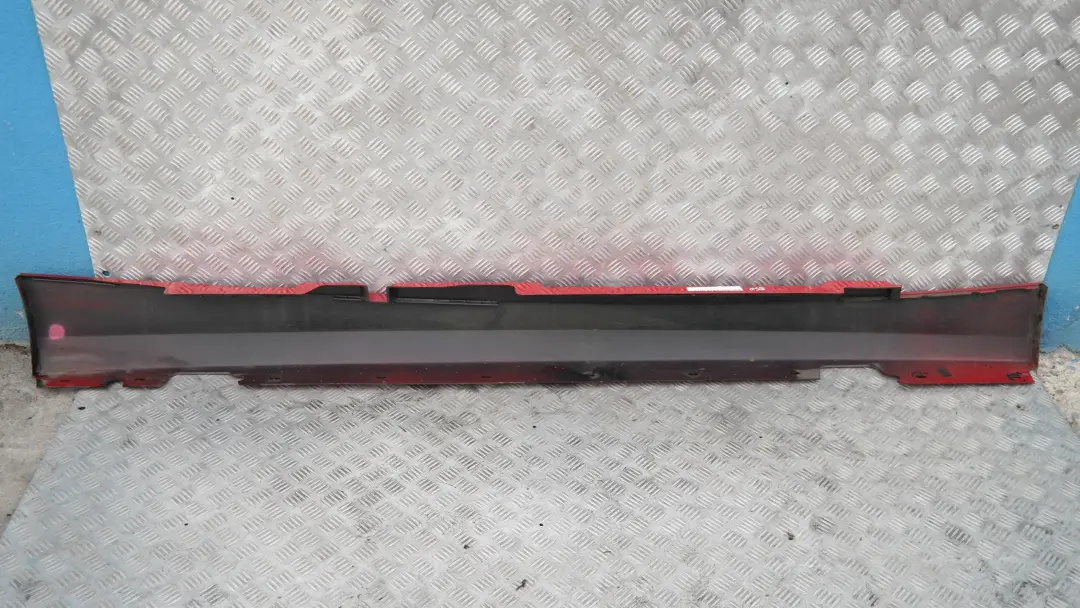 BMW E87 LCI Bas de Porte Couverture Seuil A Gauche Rouge Carmin, Rouge