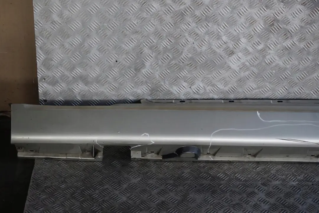 BMW 6 E63 E64 Door Sill Side Cover Skirt Left Mineralsilber Silver A14