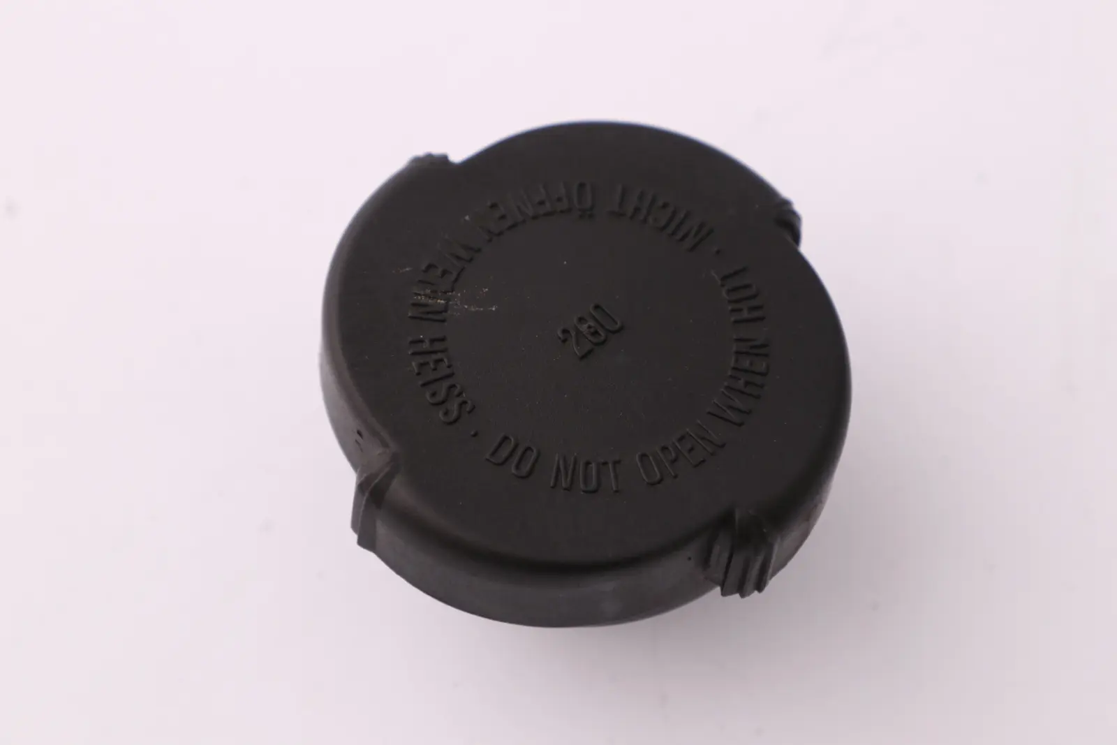 BMW E39 E46 E60 E61 E65 E53 E83 Radiator Cap 1742231