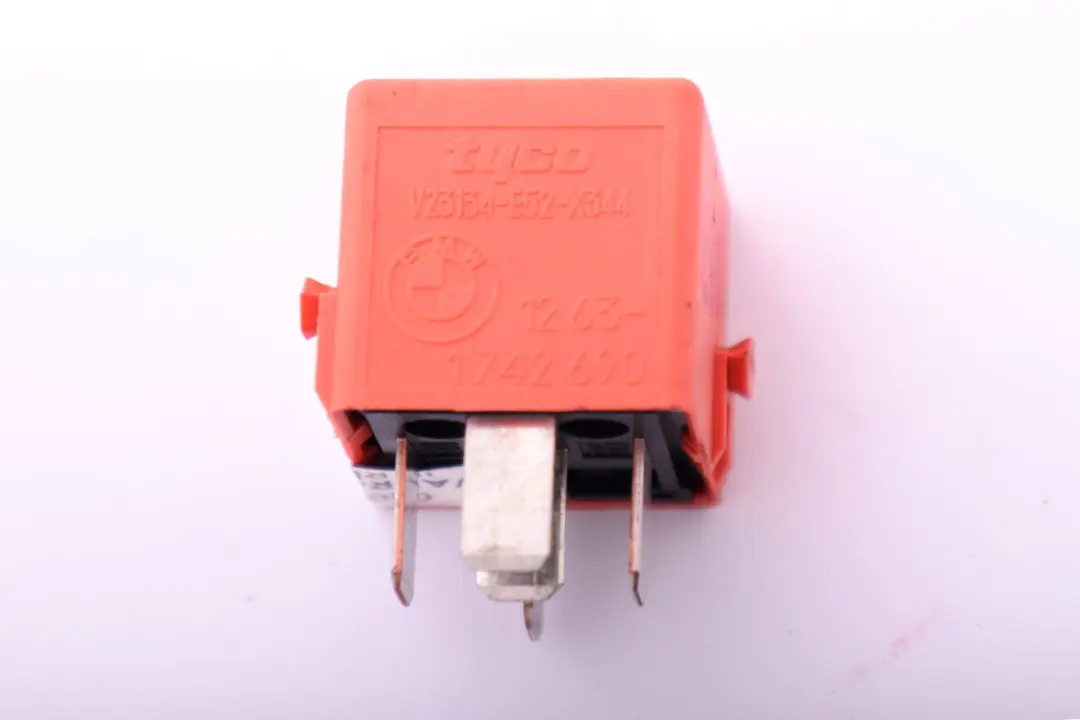 BMW E60 E63 E87 E90 Relay Changer Make Contact Salmon Red 1742690