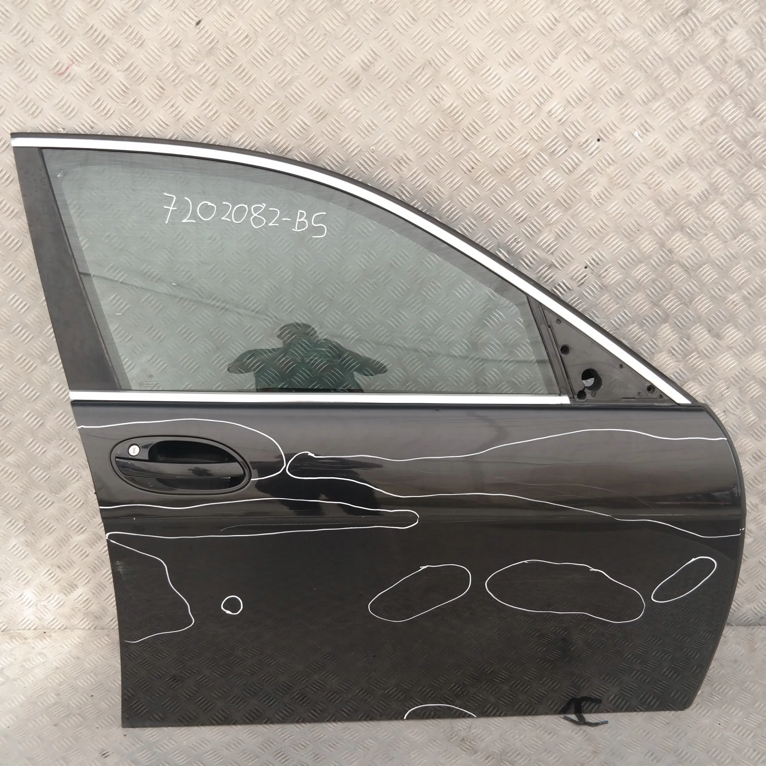 BMW 7 SERIES E65 E66 Door Front Right O/S Black Sapphire Metallic - 475