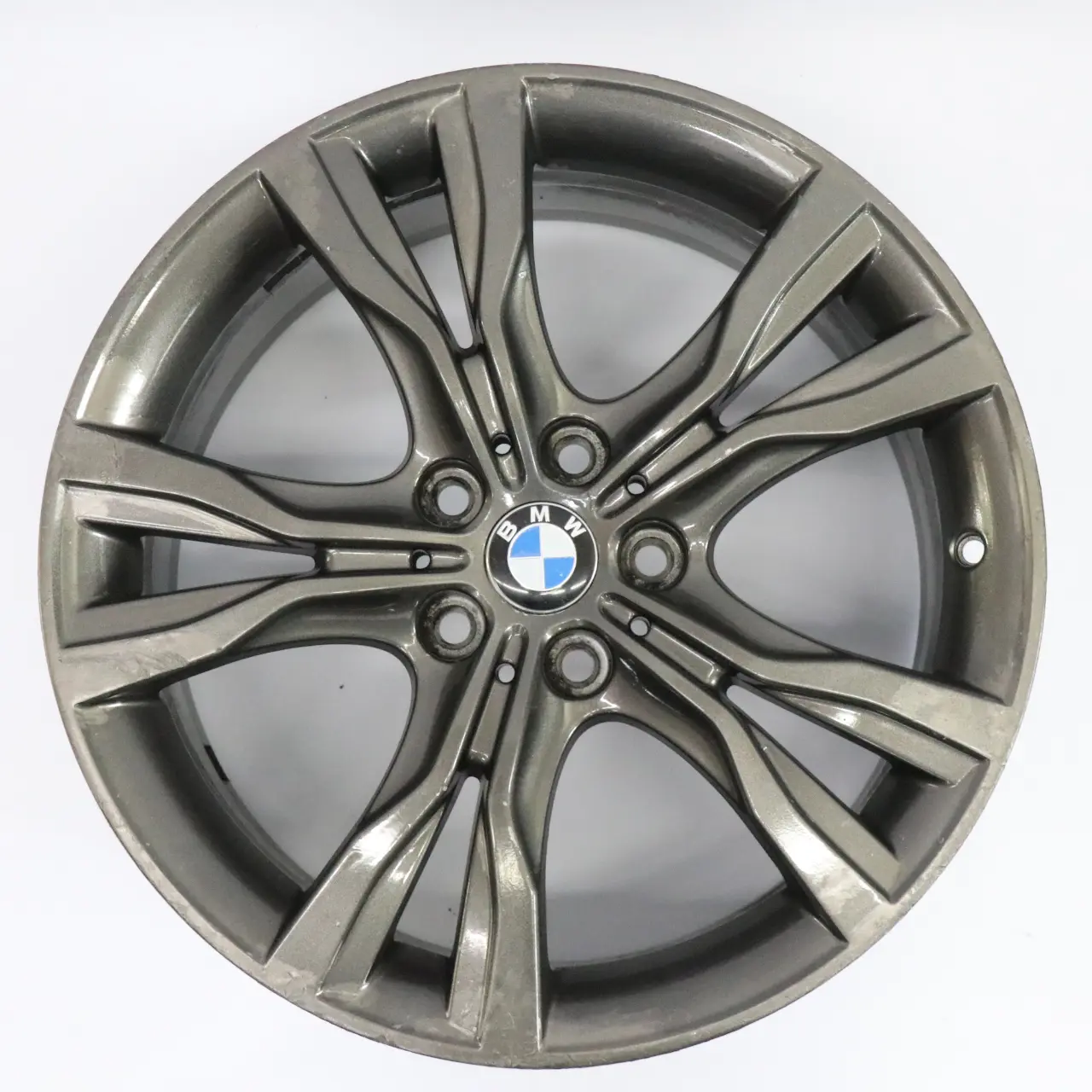 BMW F45 F46 Gris Férrico Llanta de aleación de 18 "Y Spoke 484 ET:57 8J 6855093