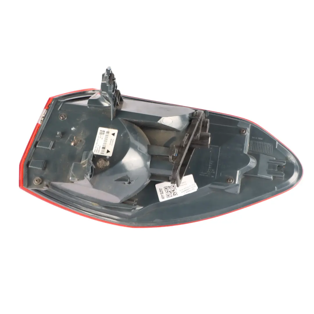 BMW F46 Outer Rear Left N/S Lamp Side Panel Light 7330473