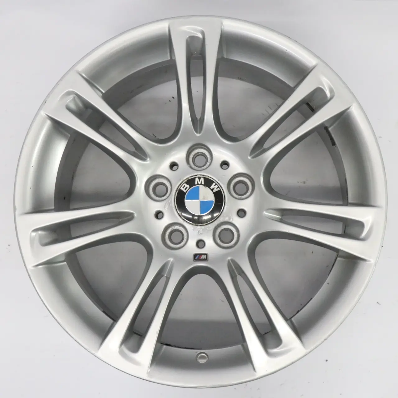 BMW F10 F11 F12 Jante Alliage Argentée M Deux Branches 350 9J 18" ET:44 7842651