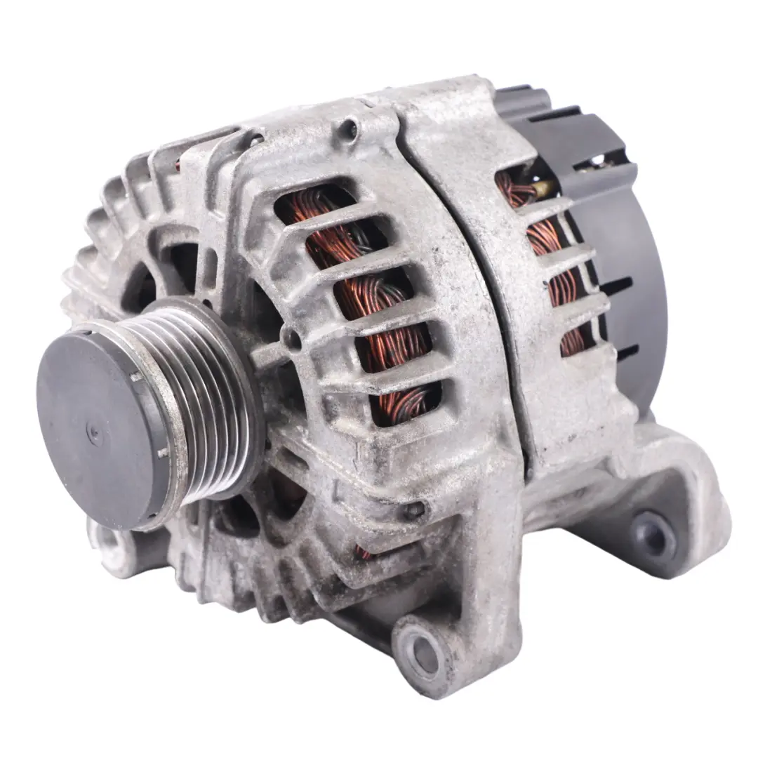 BMW F07 F10 F11 N47N Diesel Alternator 220A Valeo 8507625