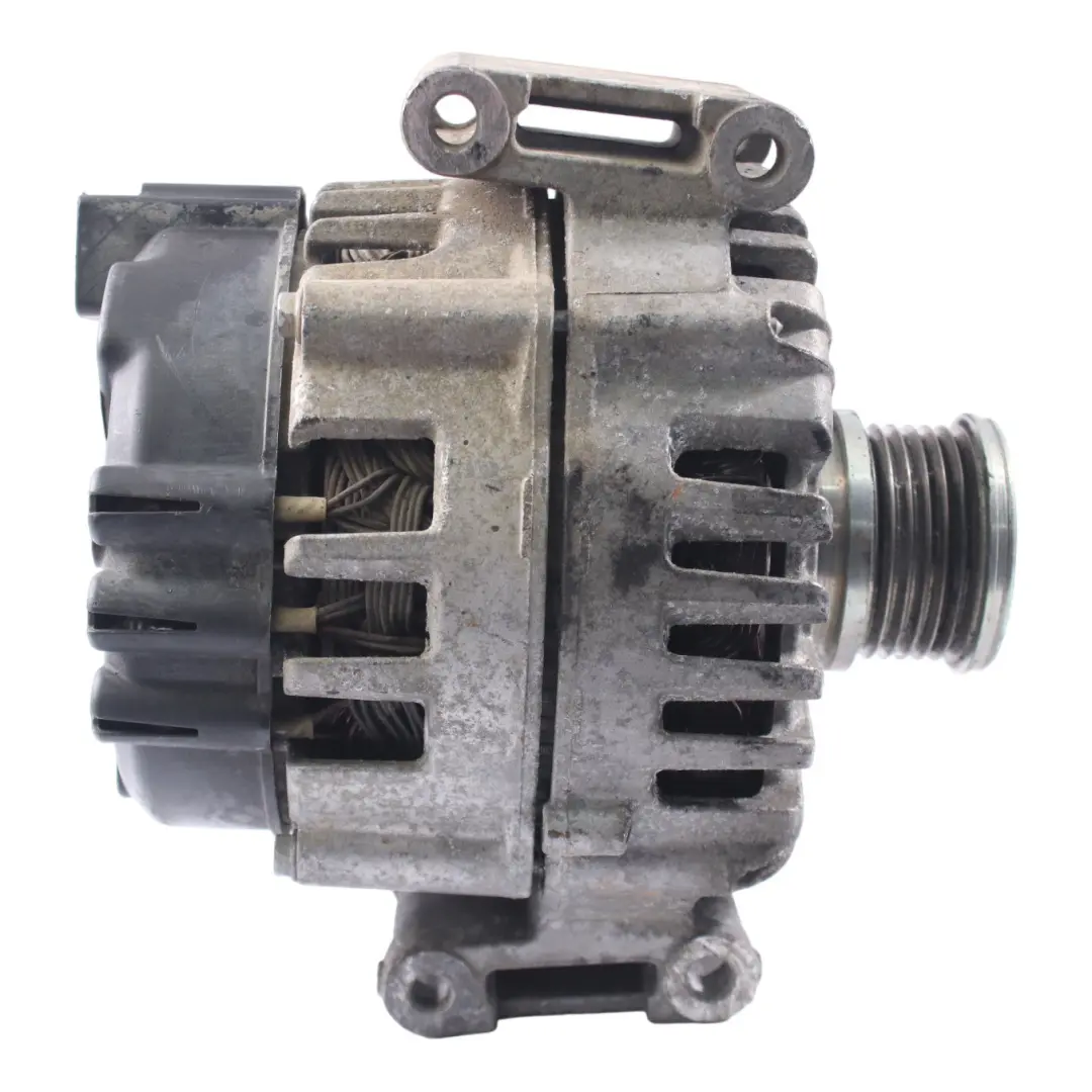 Alternador Mercedes Sprinter W906 Vito W636 W639 Diesel 180A Valeo A0009068802