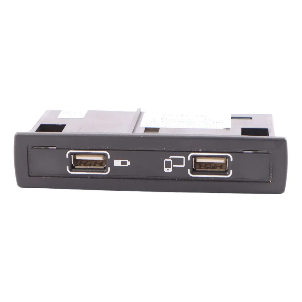 Mercedes C117 X156 W176 Gniazdo Port USB A1728202200