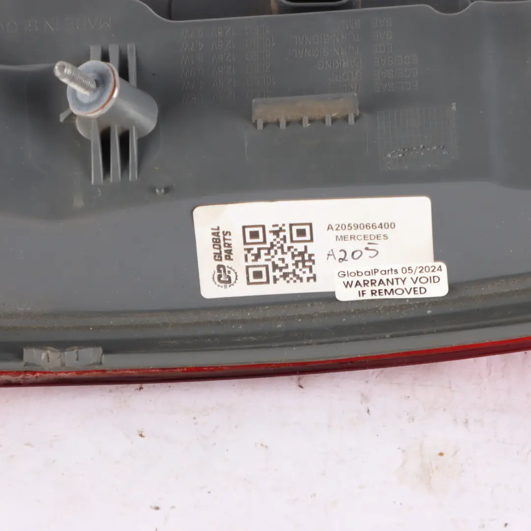 Mercedes A205 Tail Light Rear Right O/S Lamp Taillight A2059066400