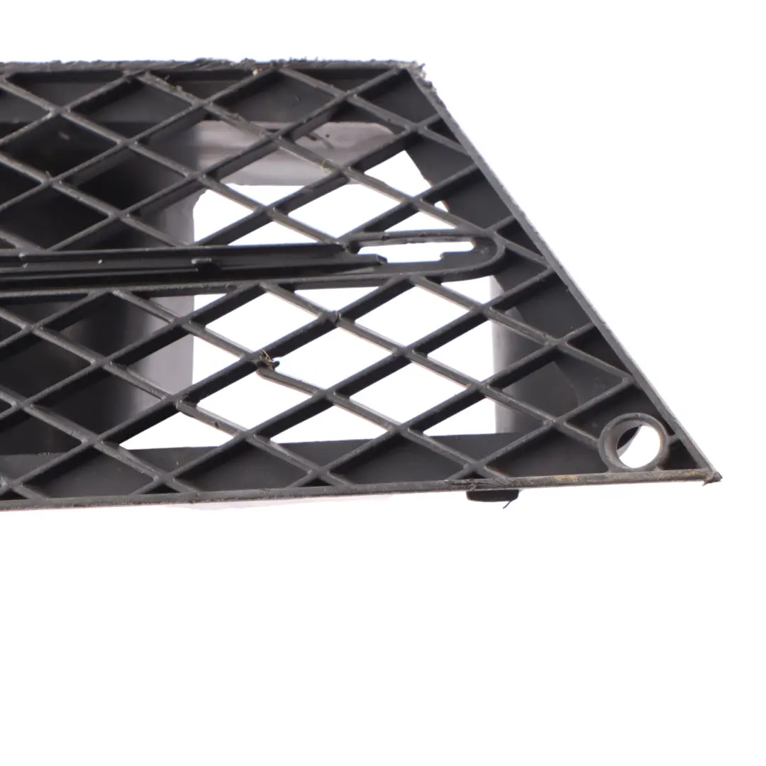 BMW E60 E61 Front Bumper Right O/S Air Duct Centre Grill Grid 7178112