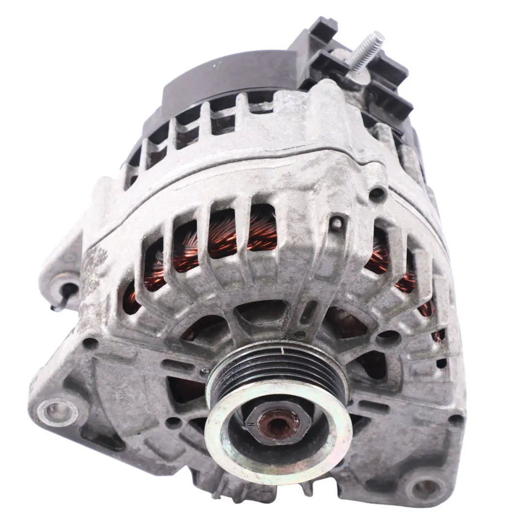 Alternador Generador Mercedes W213 C238 C253 OM656 Motor Valeo 250A A0009064508