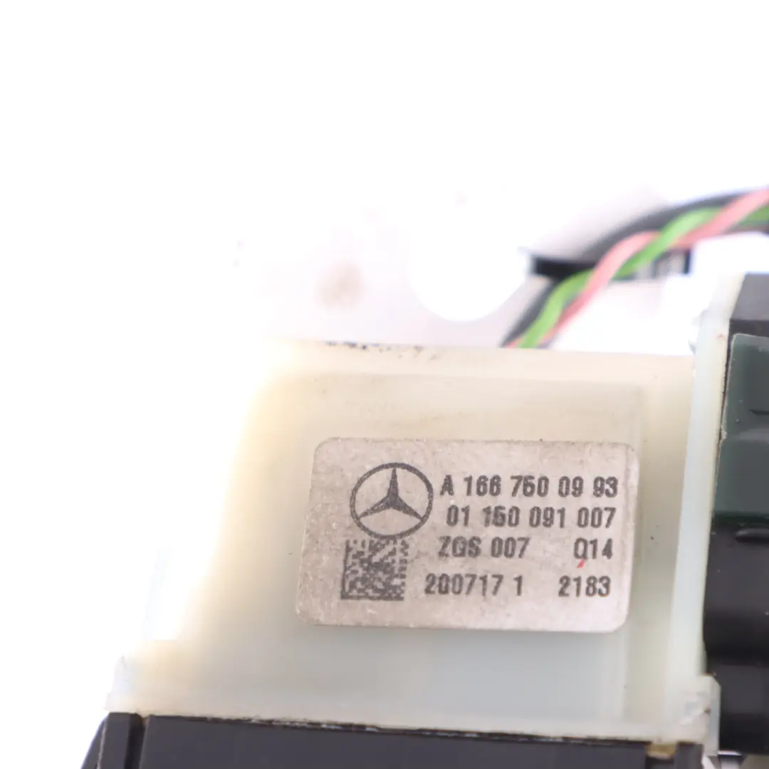 Mercedes W176 Klampka Uchwyt Klapy Bagażnika Kamera A1667600993