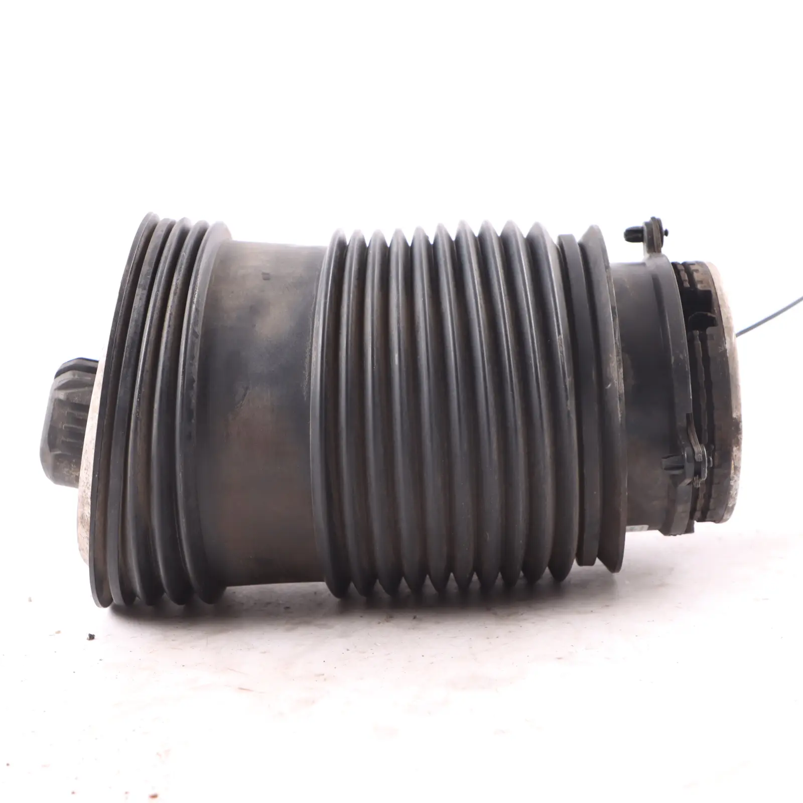 Mercedes W205 Rear Suspension Air Suspension Spring Bag Right O/S A2053200825