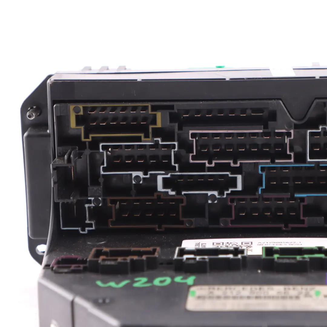 Mercedes W204 Front Fuse Box Relay Control Unit SAM Module A2129005622