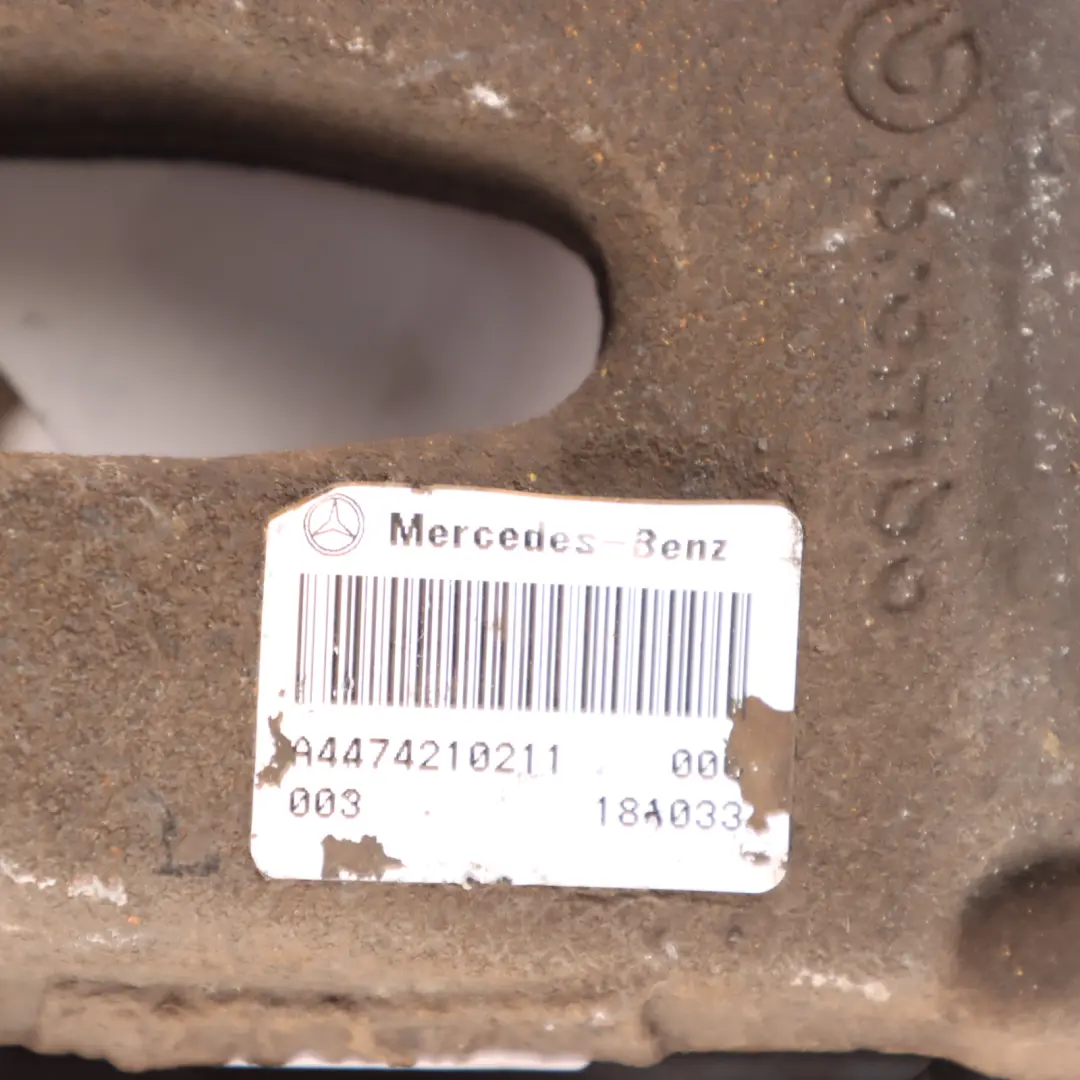 Mercedes W447 Pinza de freno delantera derecha A4474207800