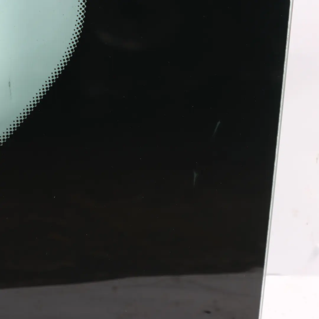 Mercedes W906 Rear Sliding Door Left N/S Window Glass Glazing A9067307105