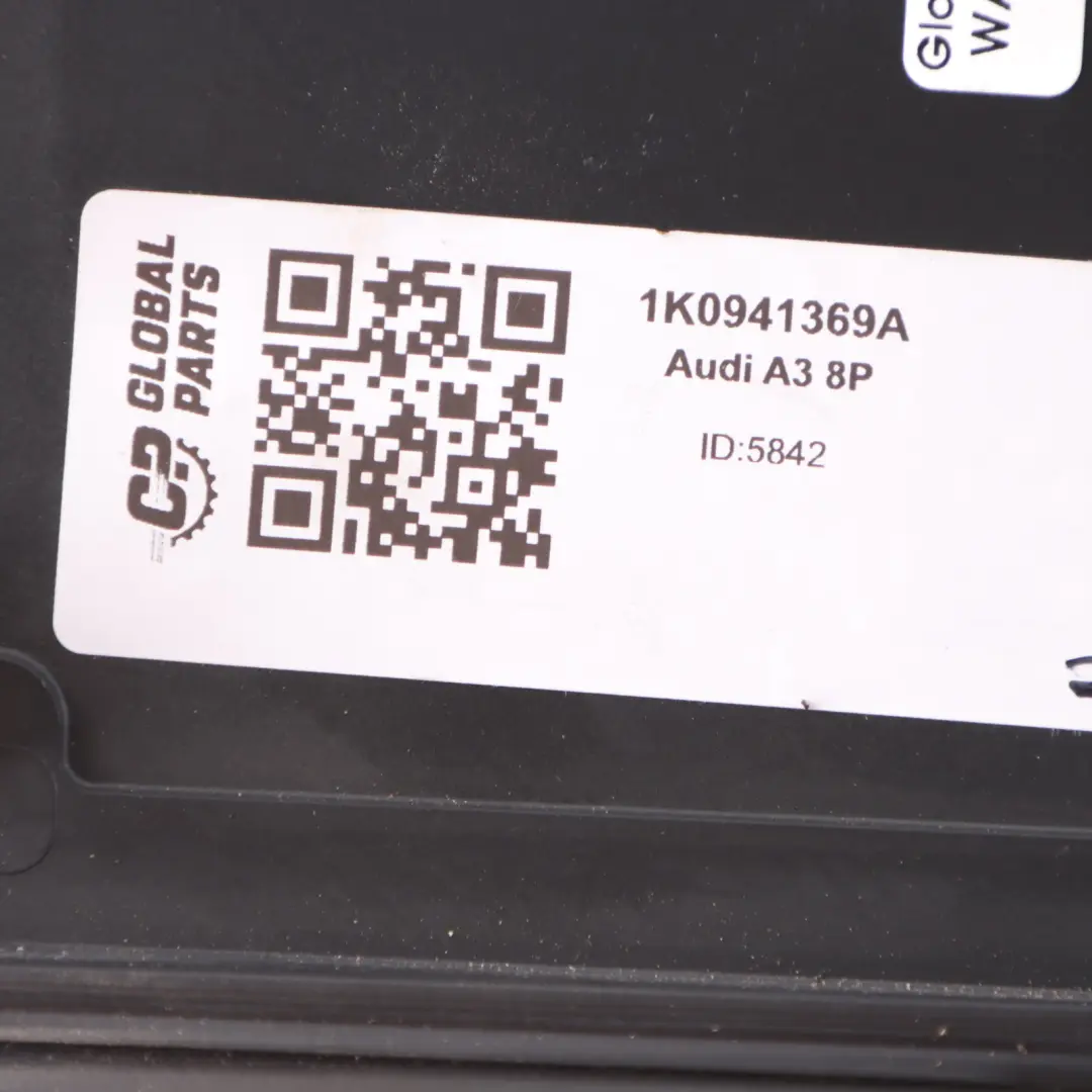 Audi A3 8P Unidad de Control del Motor ECU Caja Tapa Protector Panel 1K0941369A