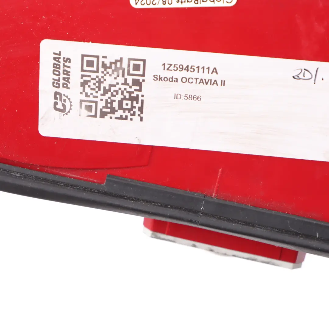 Skoda Octavia Mk2 Taillight Tail Light Lamp Side Panel Rear Left N/S 1Z5945111A