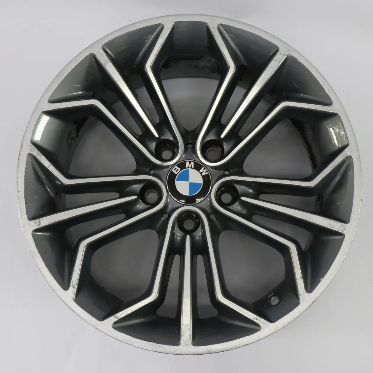 BMW X1 E84 Alufelga Ferricgrey 18" Honeycomb Styling 323 8J ET:30 6789147