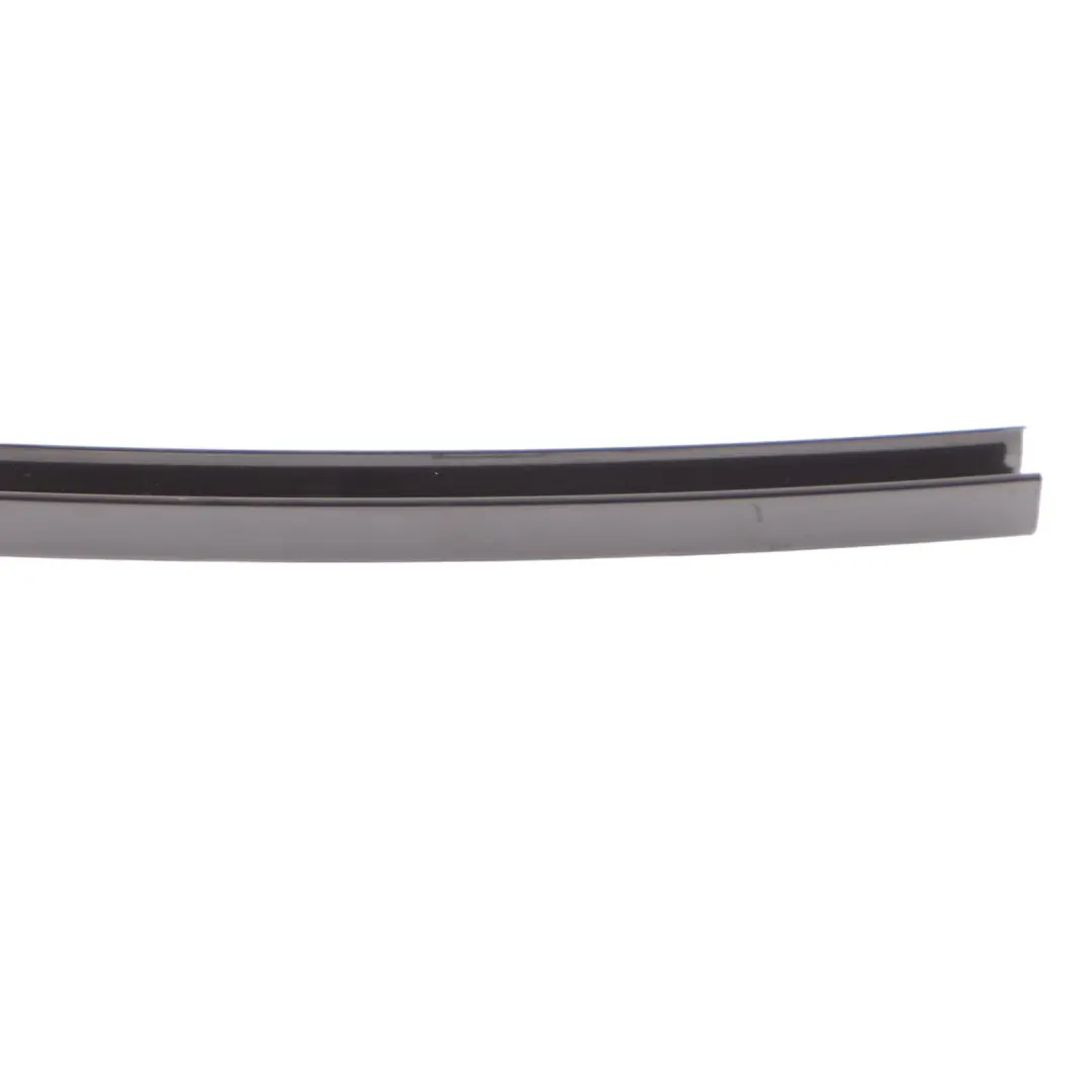 BMW G20 Puerta Trasera Ventana Exterior Trim Derecha Guía Bar Negro