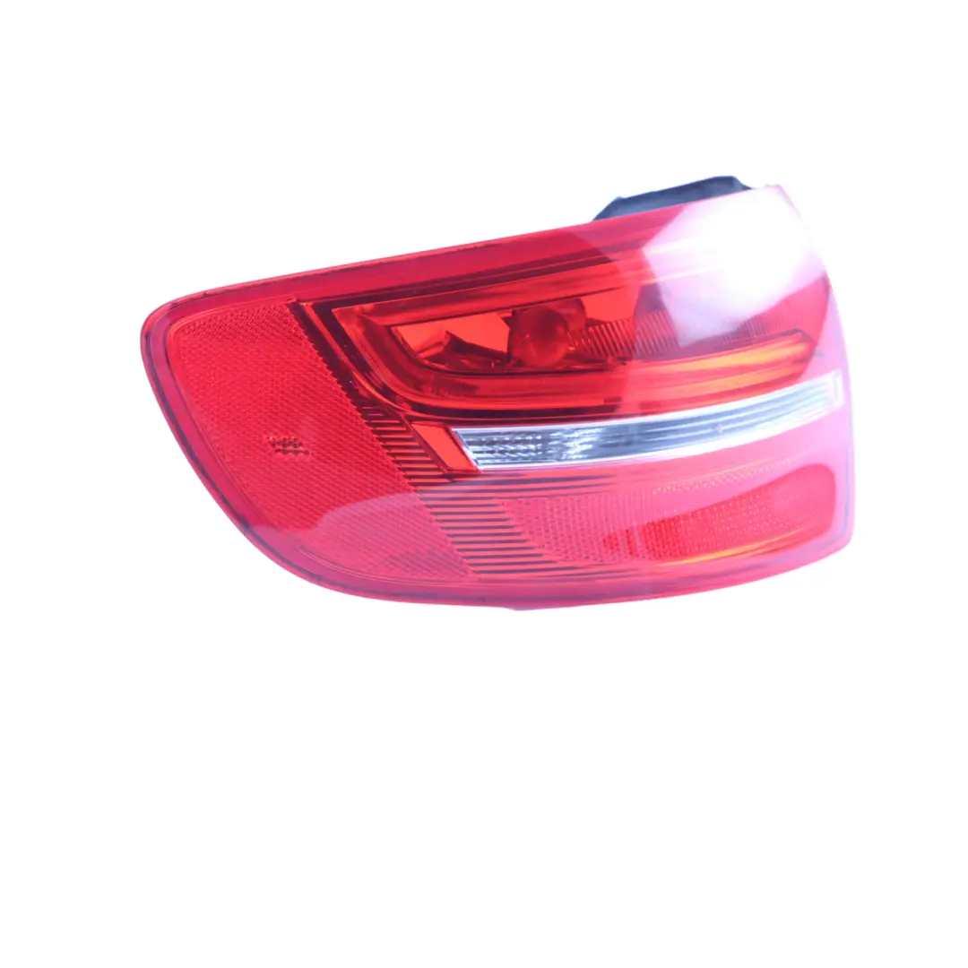 Audi A3 8P Tylna Lampa Lewy Tył LED 8P4945095E