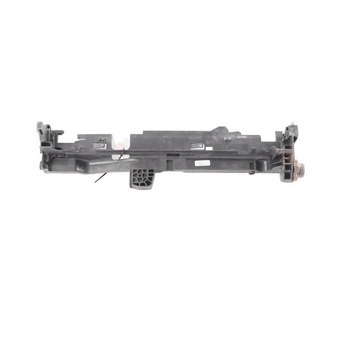 Mercedes W205 Soporte del radiador izquierdo refrigerador de montaje A0995042318