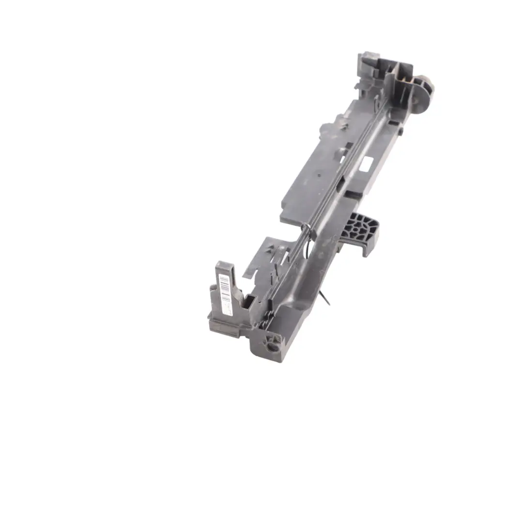 Mercedes W205 Soporte del radiador izquierdo refrigerador de montaje A0995042318