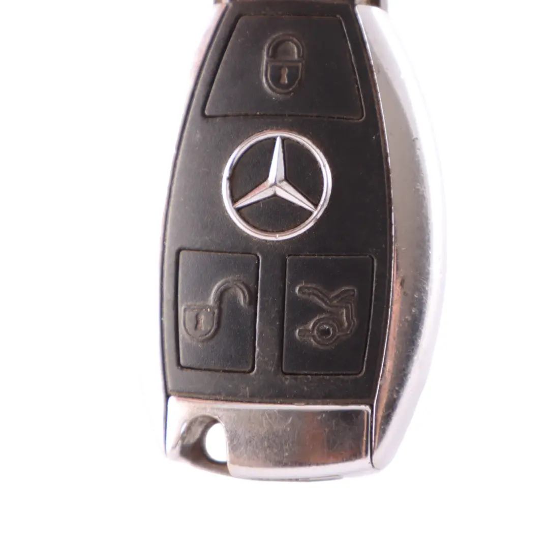 Mercedes W164 W204 Estate W211 Radio Remote Alarm Key Fob Button A2049051704